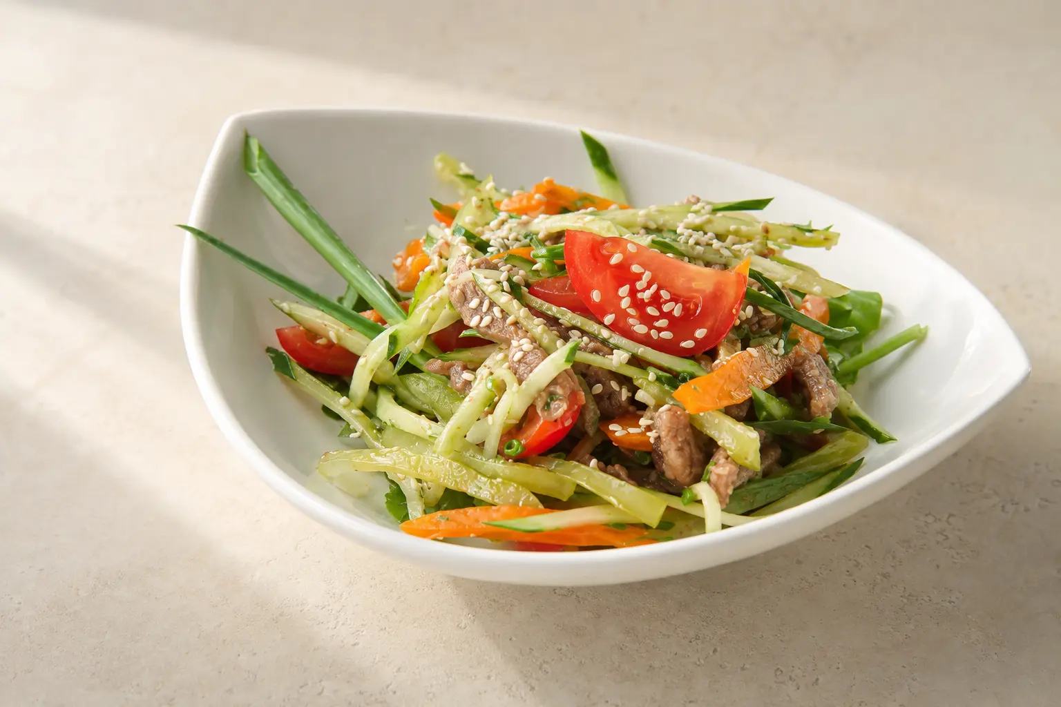 Fleischsalat nach panasiatischer Art